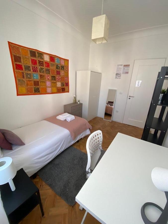 Good Time Airport In Lisbon Hotel Екстериор снимка