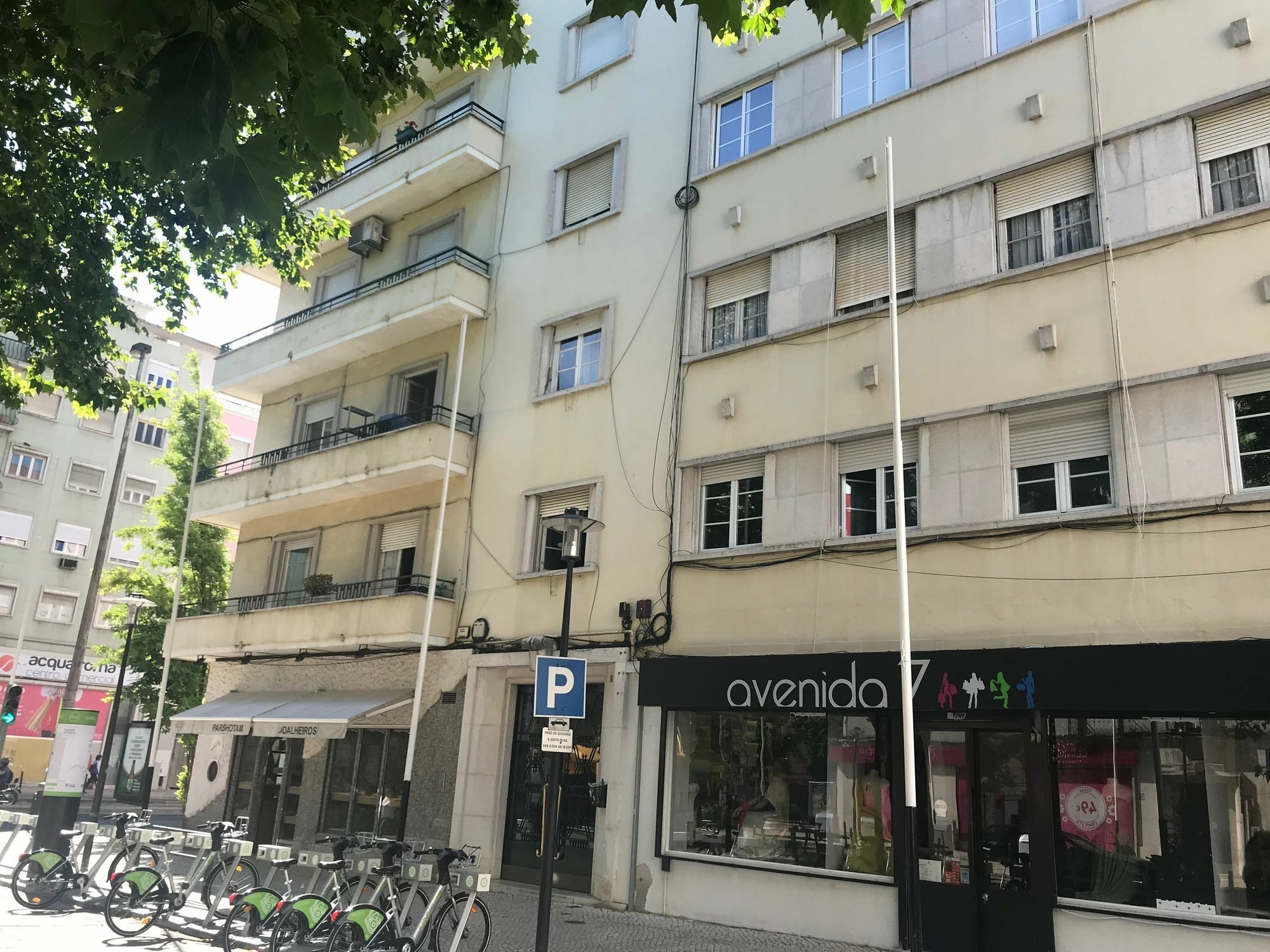 Good Time Airport In Lisbon Hotel Екстериор снимка