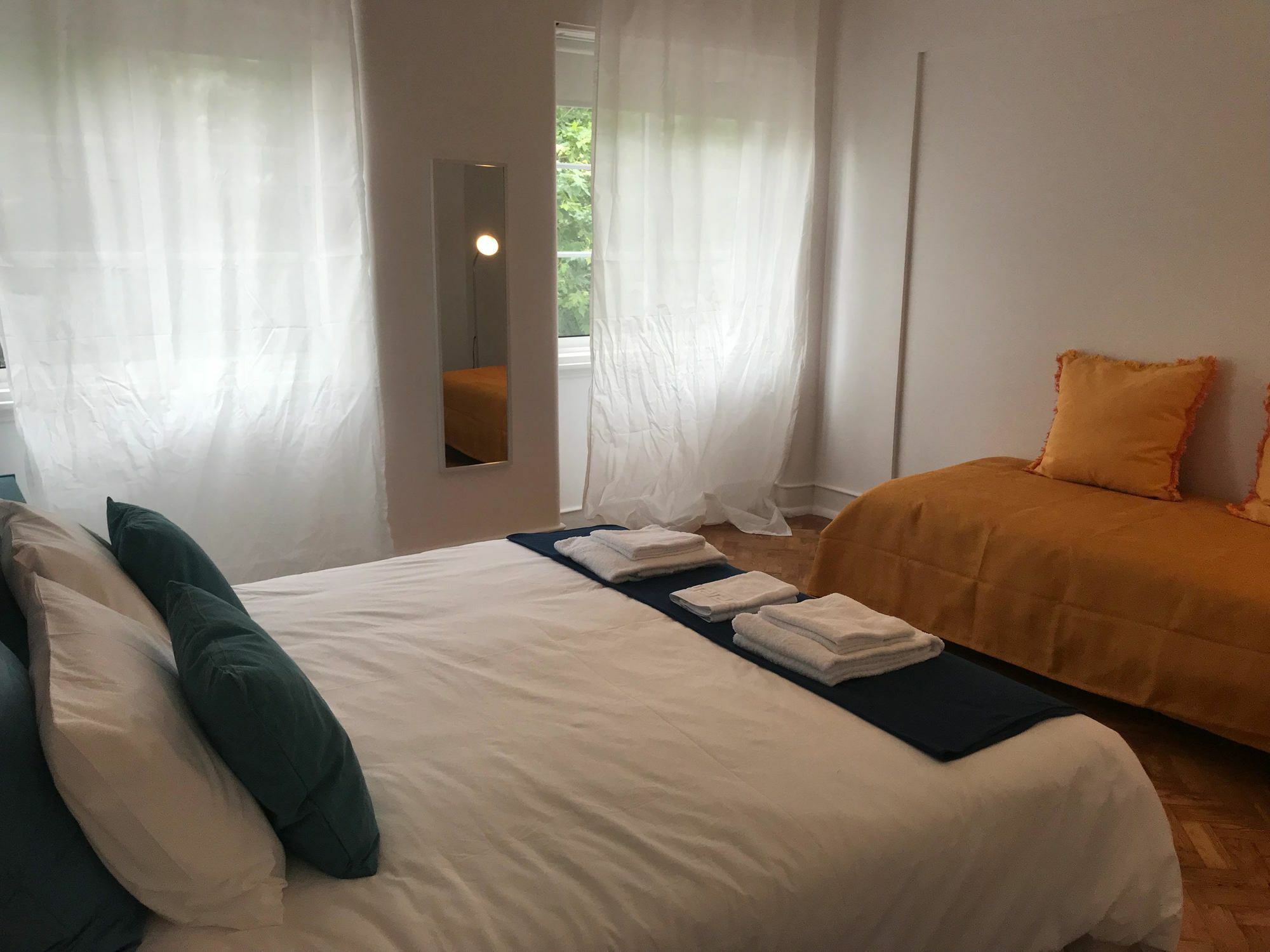 Good Time Airport In Lisbon Hotel Екстериор снимка